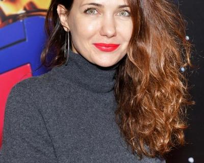 Екатерина Климова впервые за долгое время распрямила волосы и сразу визуально похудела